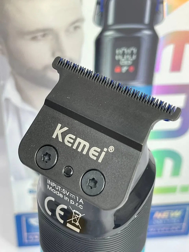 ماشین اصلاح کیمی مدل KM-1779 با برش مستقیم و کربن استیل